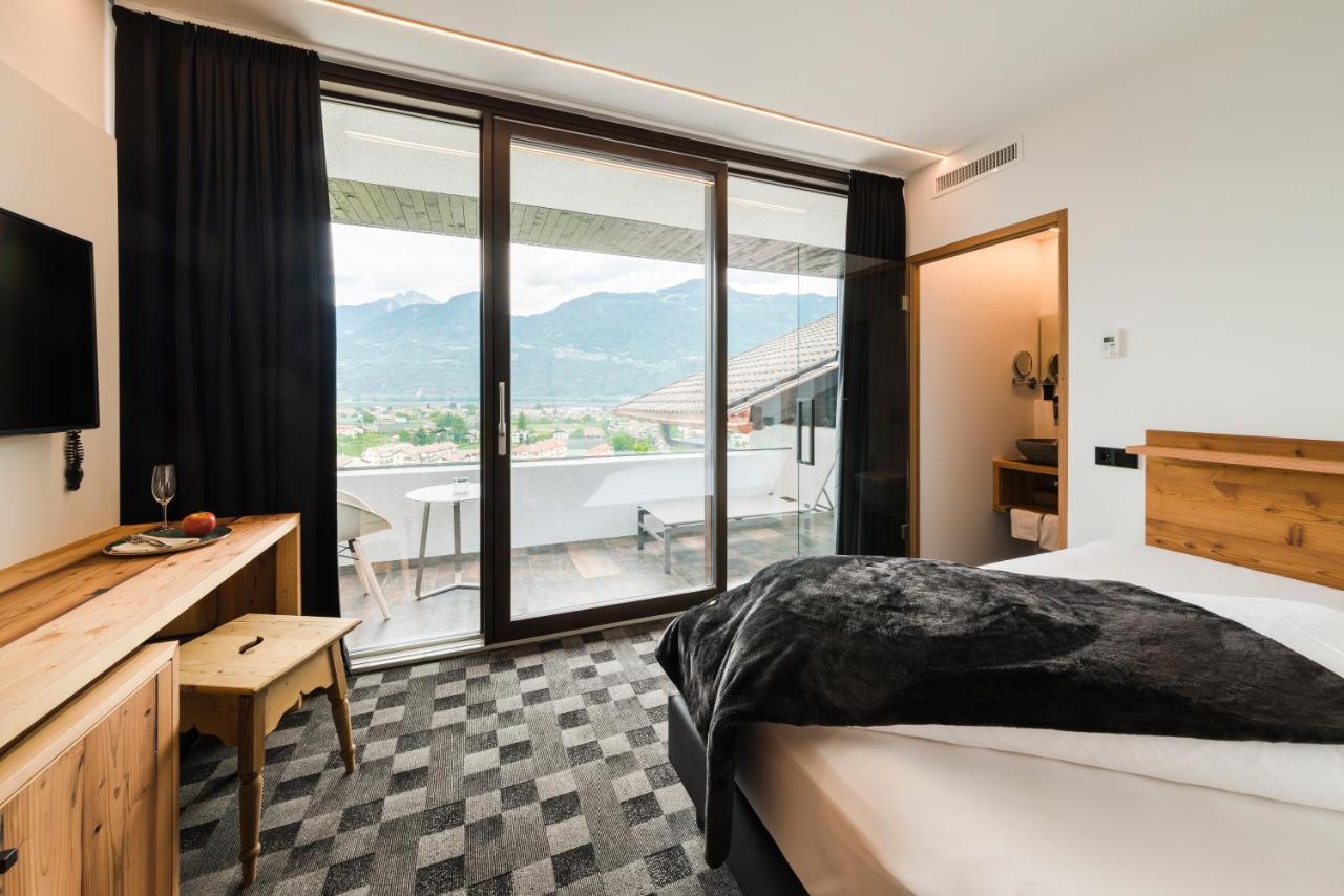 Garni Hotel Katzenthalerhof Lana Bagian luar foto