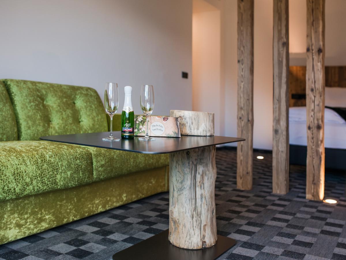 Garni Hotel Katzenthalerhof Lana Bagian luar foto